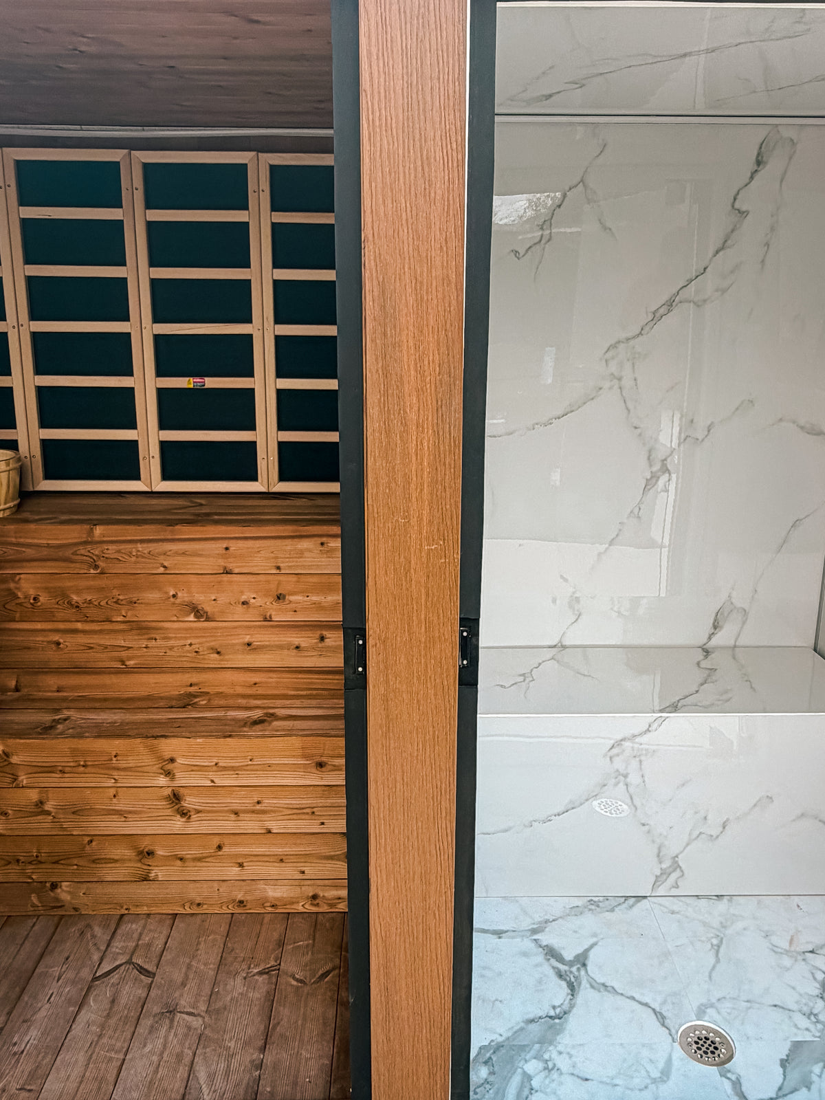 Vista Dual Cabin - Indoors / Outdoors - 2 Person Steam Room + 2-3 Person Traditional Sauna + Infrared Sauna