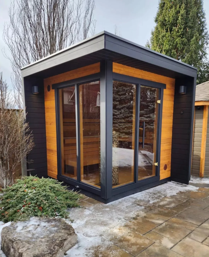 Corner Glass Traditional Outdoor Sauna (6-8 person)