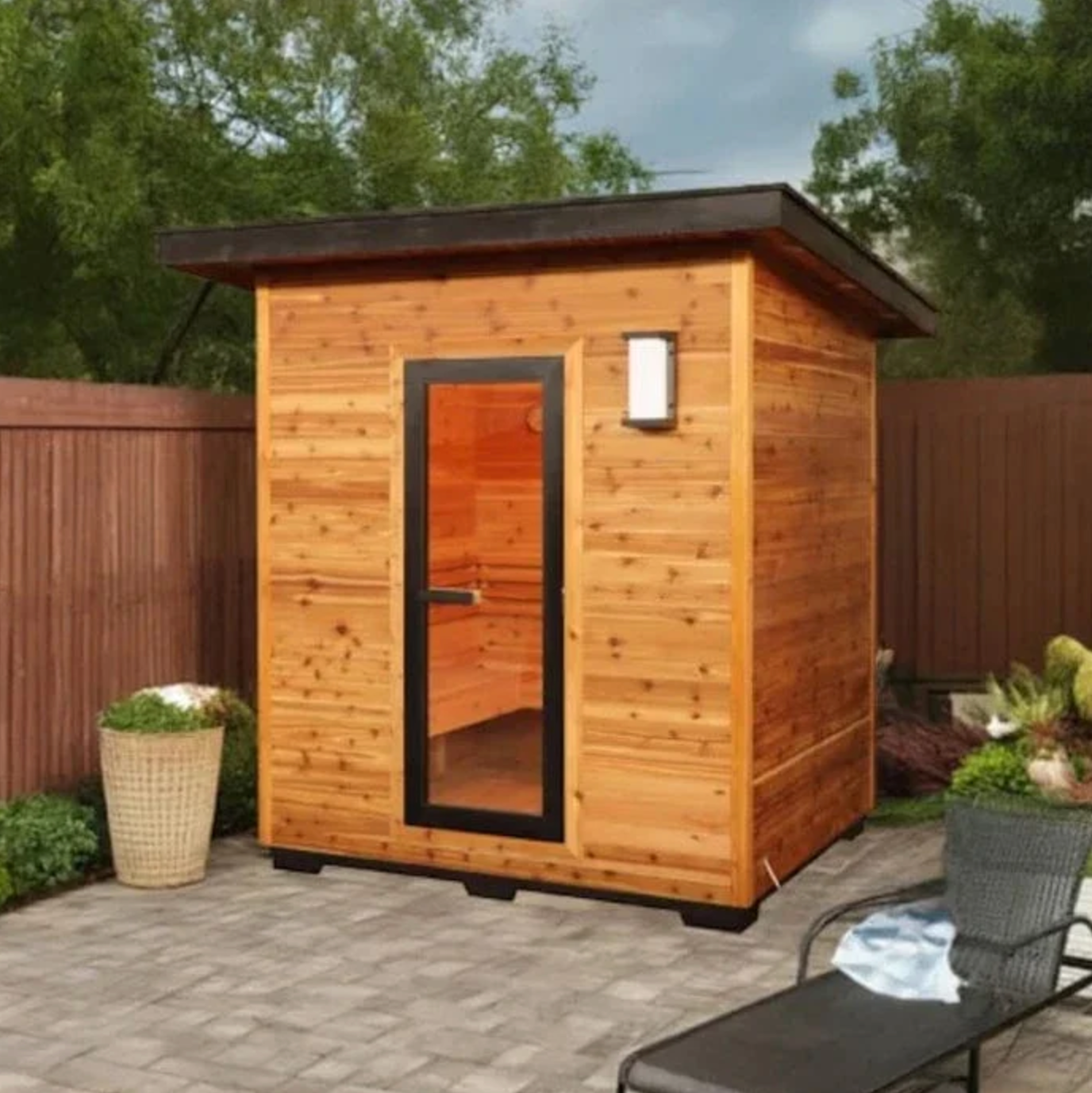 Outdoor 4 person Traditional Outdoor Sauna