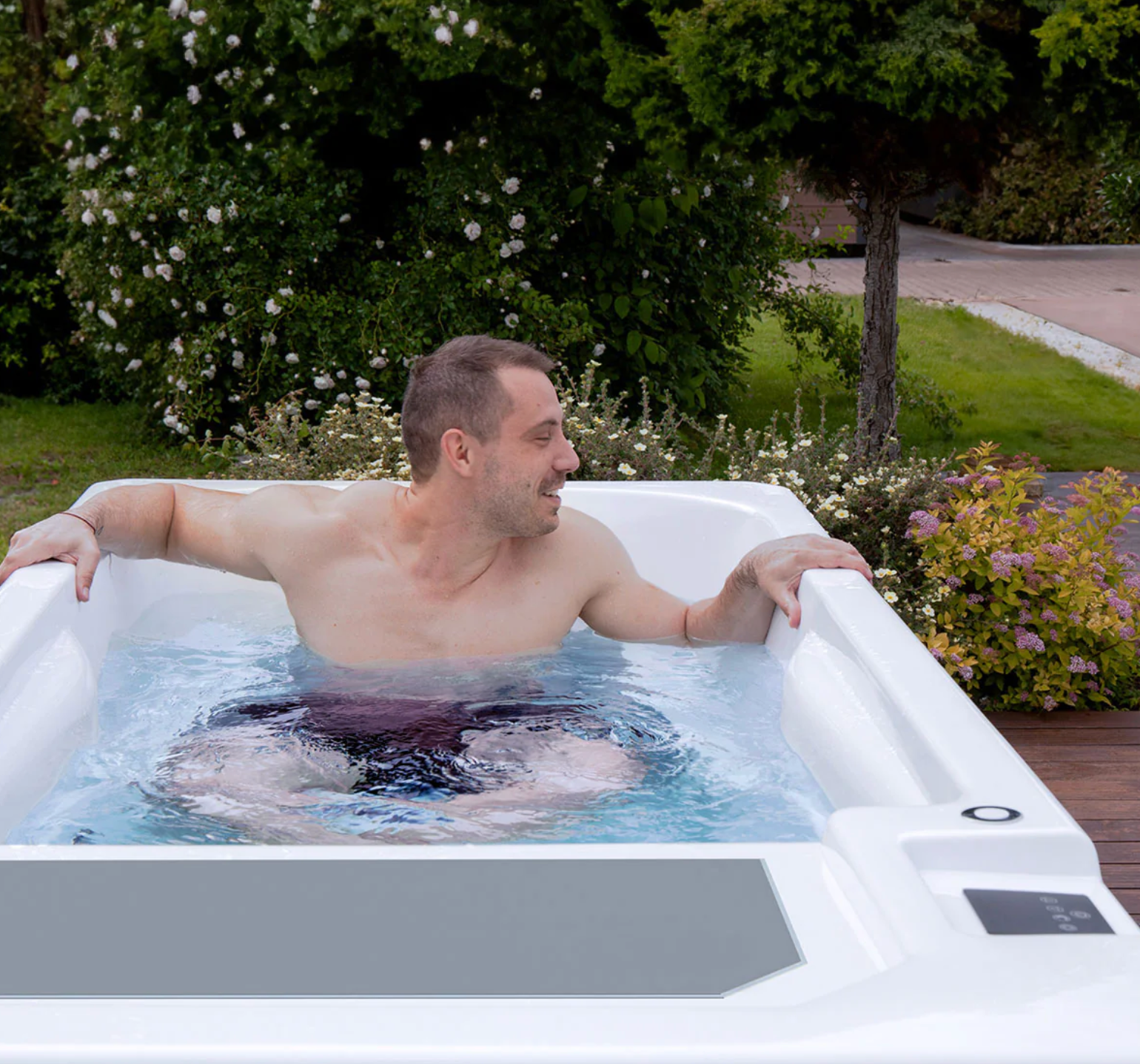 Lolita Cold Plunge
